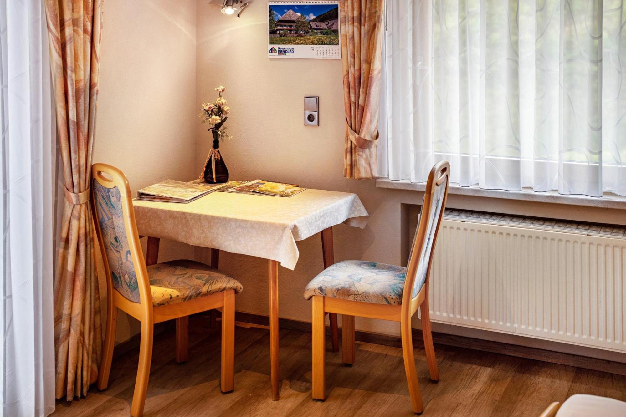 Gaestehaus Gerda Bad Peterstal-Griesbach Eksteriør billede